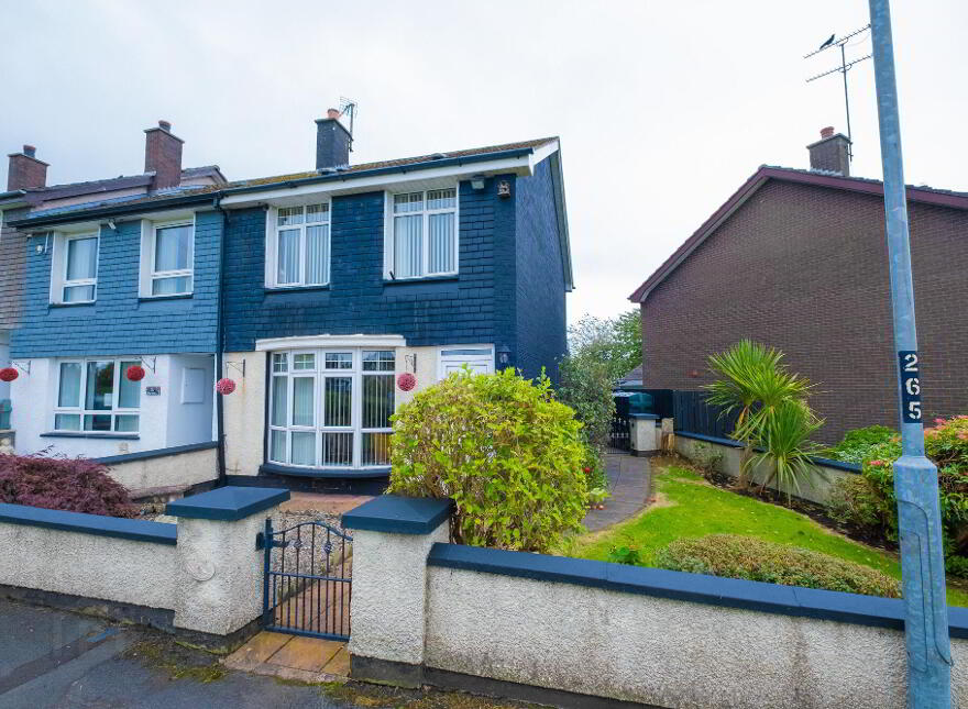 8 King William III Crescent, Maghera, BT46 5HA photo
