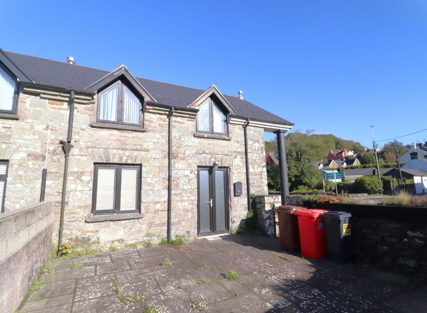 The Old Courthouse, Newtown, Rosscarbery, P85W276