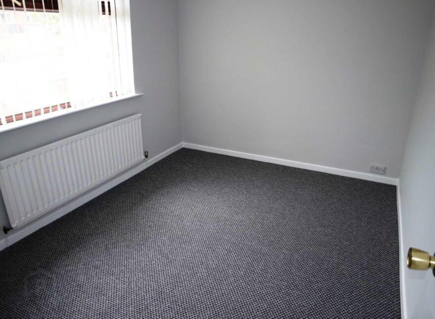 11 West Circular Road, Ballygomartin, Belfast, BT13 3QA