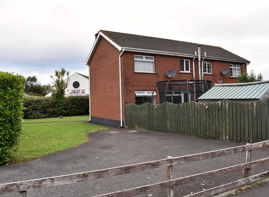 43 Silverbirch Road, Bangor, BT19 6EU
