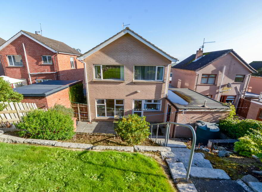 5 Coburn Drive, Tandragee, Craigavon, BT62 2AJ