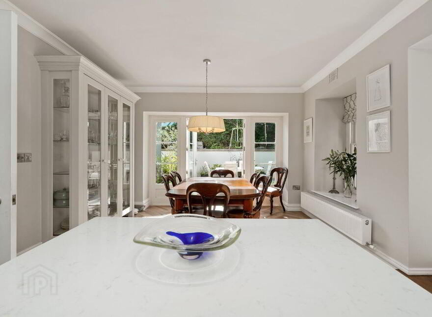 2 Compass Hill, Kinsale, P17W309