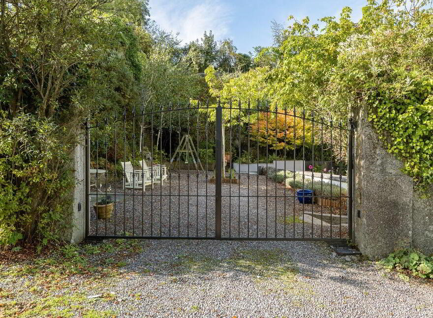 2 Compass Hill, Kinsale, P17W309