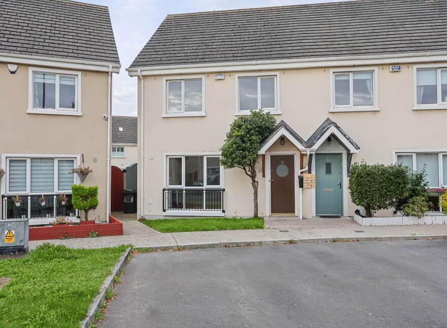 35 Chapel Farm Avenue, Lusk, K45NX73 photo
