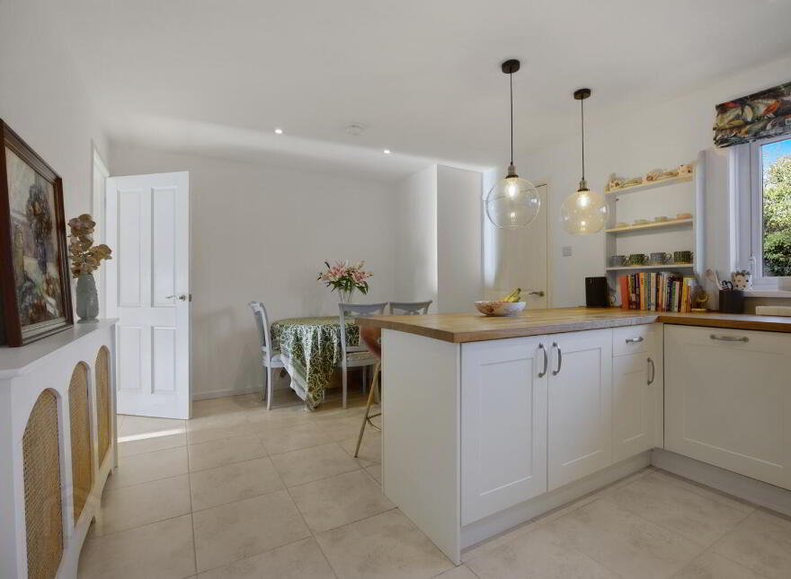 4 Kinnegar Court, Holywood, BT18 9SP