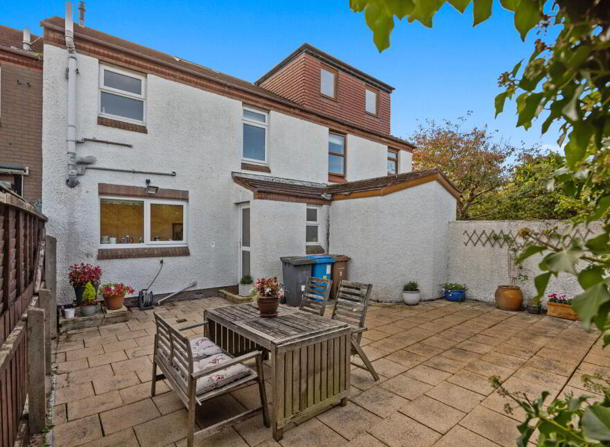 4 Kinnegar Court, Holywood, BT18 9SP