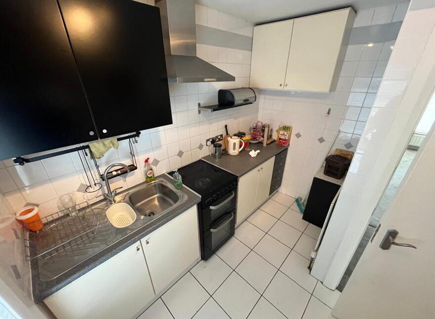 139 Andersonstown Road, Belfast, BT11 9BW