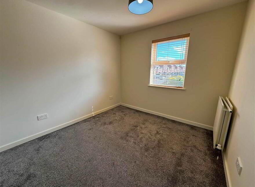 Apt 6 Oak Villa, 1 Sliabh Dubh View, Belfast, BT12 7SD