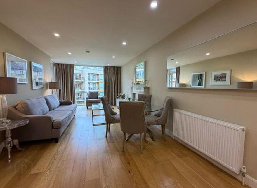 The Oak, Trimbleston, Goatstown, Goatstown, D14P300