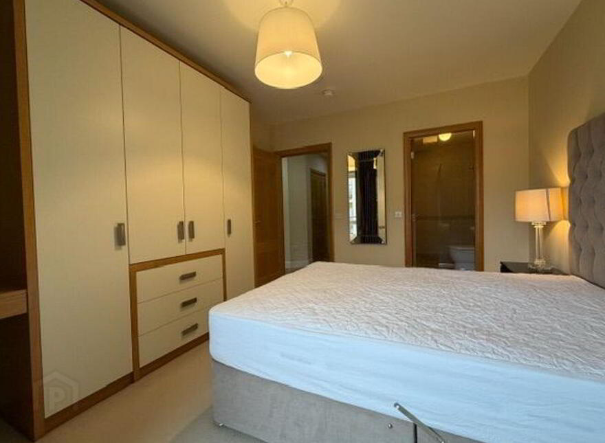 The Oak, Trimbleston, Goatstown, Goatstown, D14P300