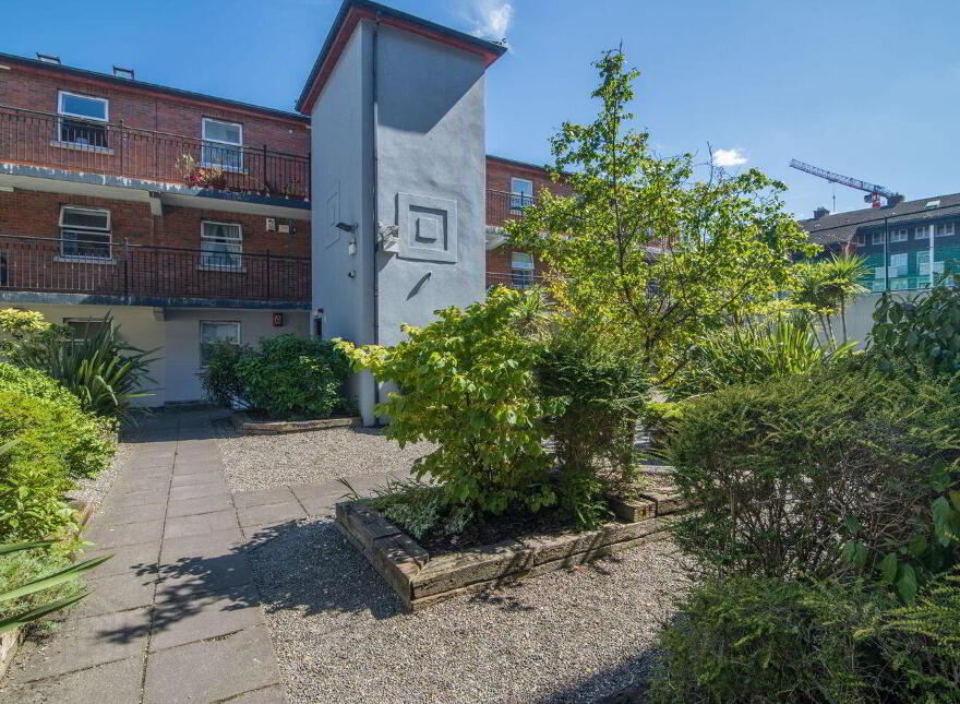 Apartment 41 Grafton Hall, Dublin 2, D02NW18