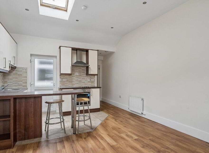 30 Eugene Street, Cork Street, Dublin 8, D08Y5DE