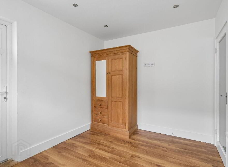 30 Eugene Street, Cork Street, Dublin 8, D08Y5DE