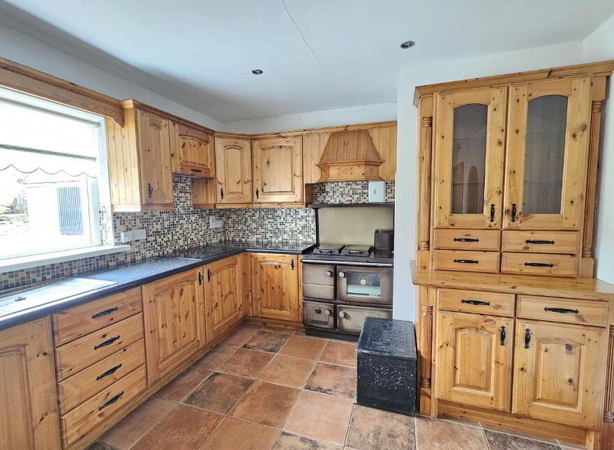 Ballyoran, Ballyboy, R42R120