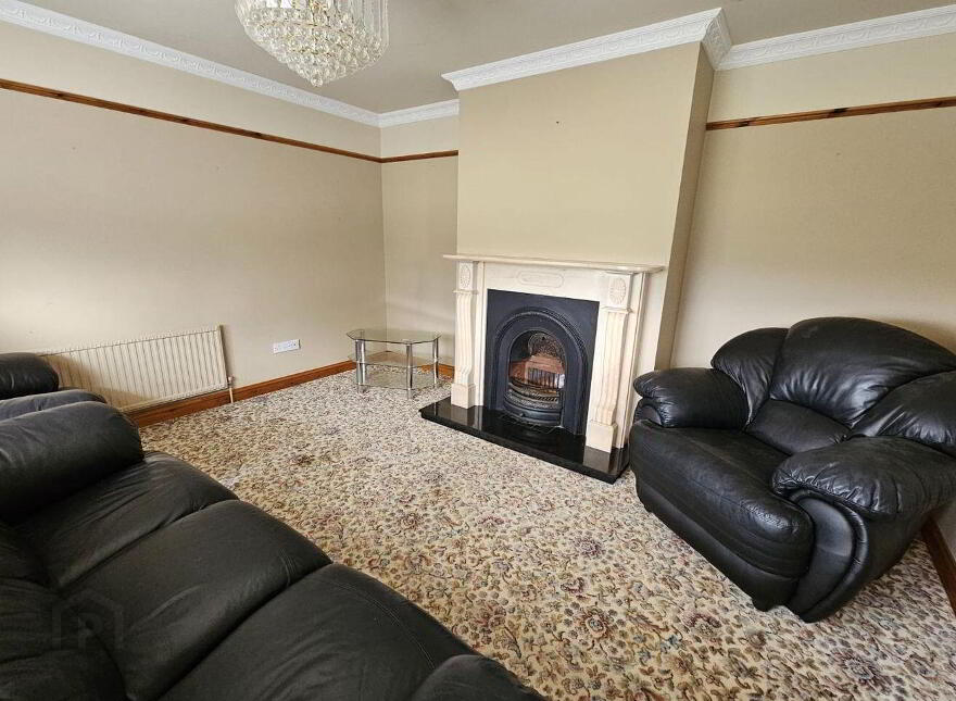 Ballyoran, Ballyboy, R42R120