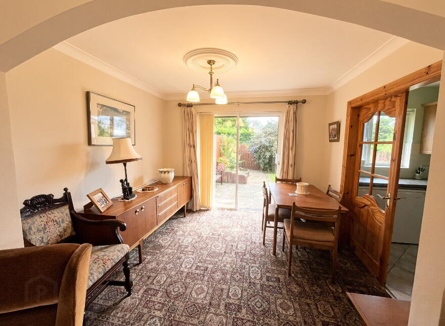9 Hillcrest Drive, Irvinestown, BT94 1FQ