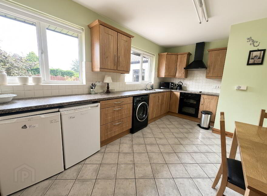 9 Hillcrest Drive, Irvinestown, BT94 1FQ