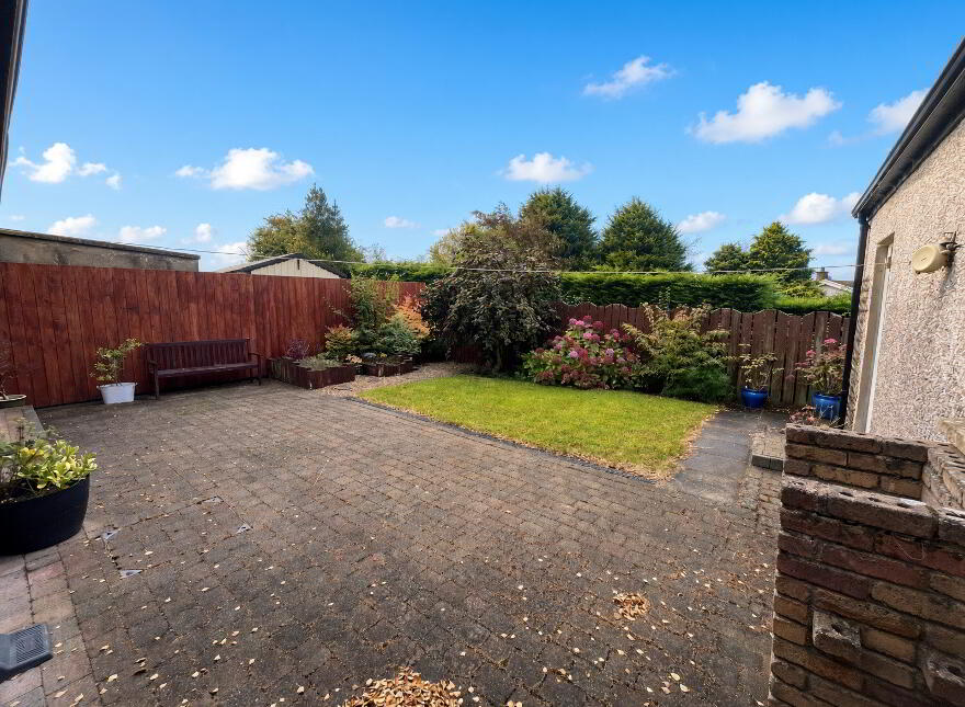 9 Hillcrest Drive, Irvinestown, BT94 1FQ