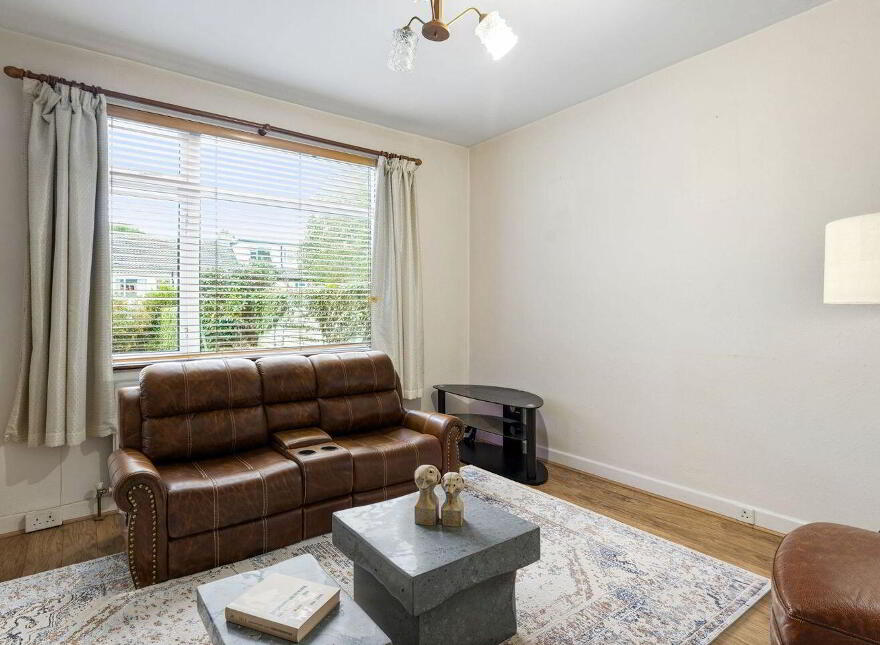 90 Meadow Vale, Blackrock, Blackrock, A94FC82
