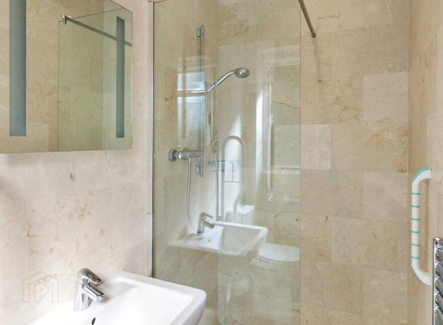 39 Hainault Road, Foxrock, Foxrock, D18F9W7