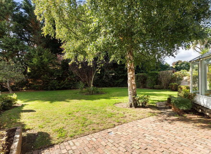 39 Hainault Road, Foxrock, Foxrock, D18F9W7