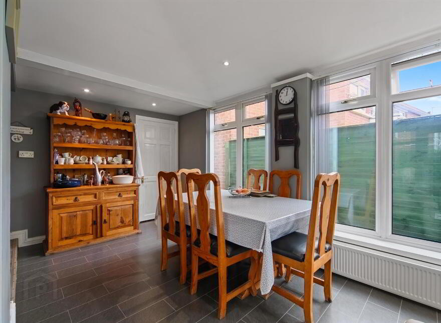 75 Knock Road, Belfast, BT5 6LD