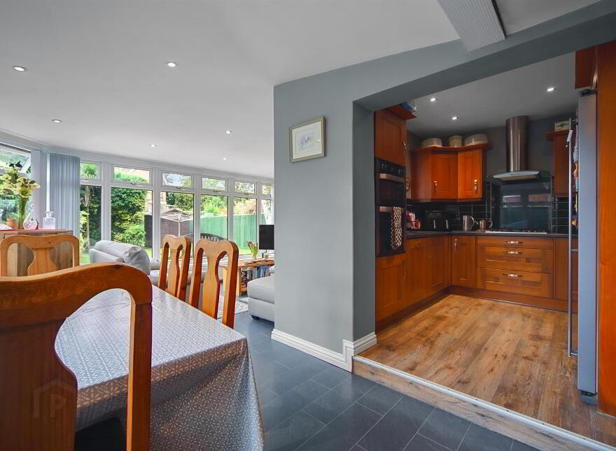 75 Knock Road, Belfast, BT5 6LD