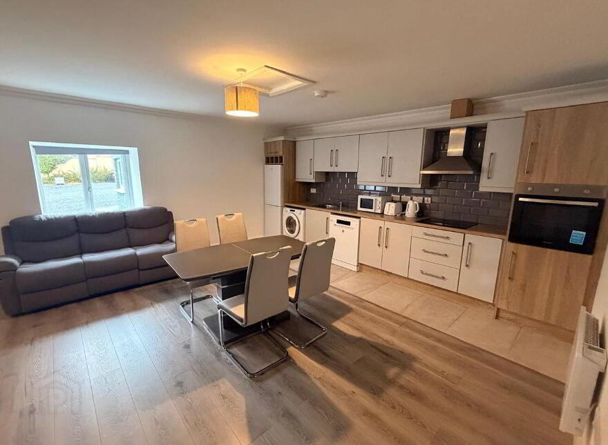Lemenaghmore, Newmarket-On-Fergus, Shannon, V95YH2C photo