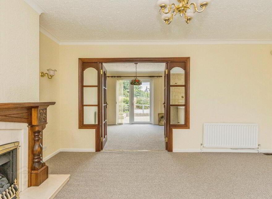 10 Adlon Gardens, Lisburn, BT28 2EQ
