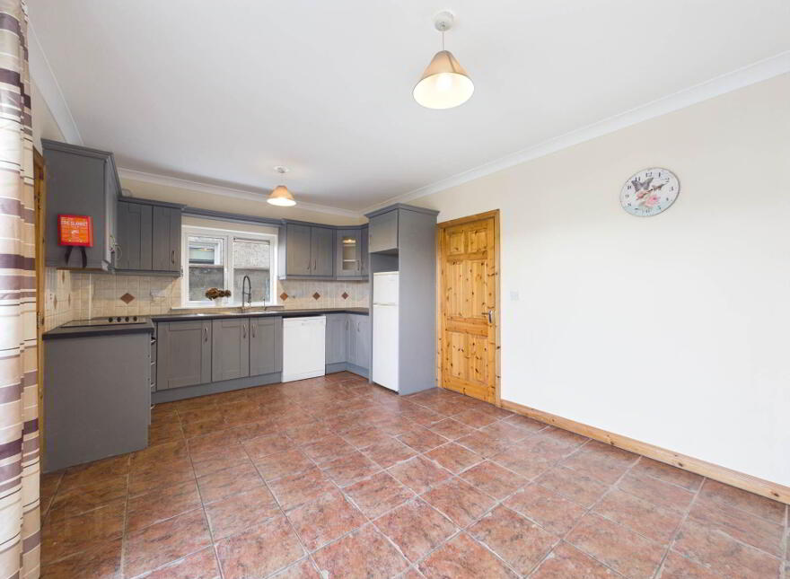 73 Burren View, Ennis Road, Gort, H91E3H7