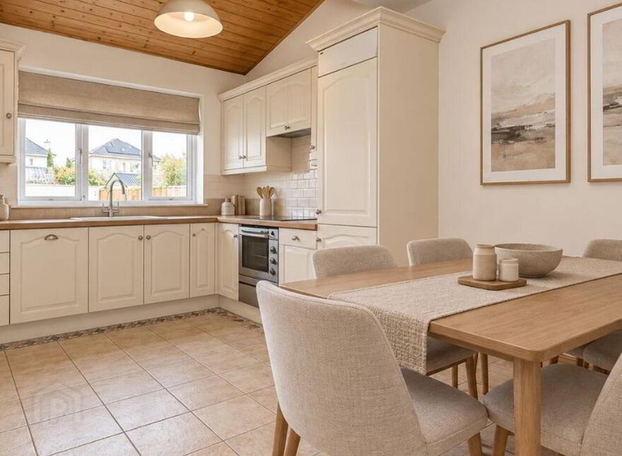 5 College Farm View, Newbridge, W12W673
