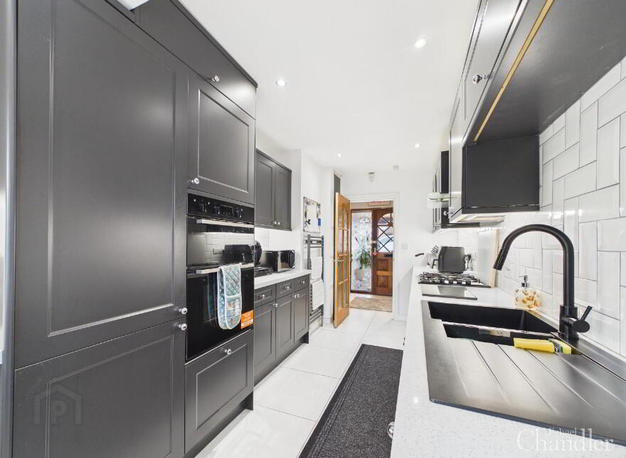 9 Hollygate Park, Carryduff, Belfast, BT8 8DZ