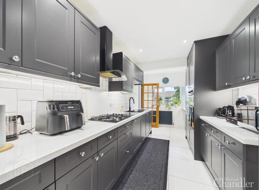 9 Hollygate Park, Carryduff, Belfast, BT8 8DZ