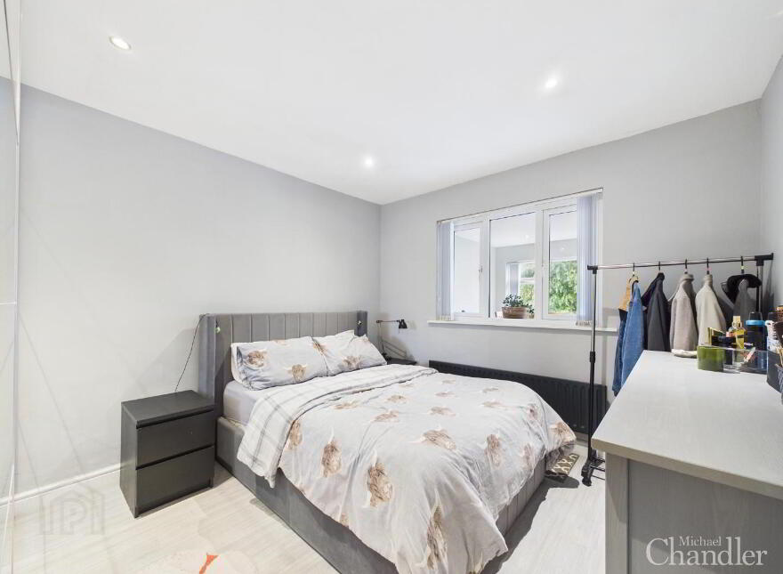 9 Hollygate Park, Carryduff, Belfast, BT8 8DZ