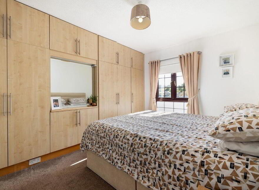 3 Carrigoona Close, Kilmacanogue, A98N409