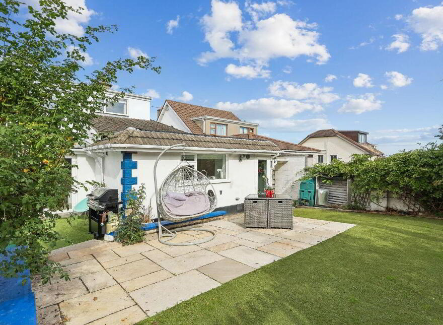 61 Sweetmount Avenue, Dundrum, Dundrum, D14YH98