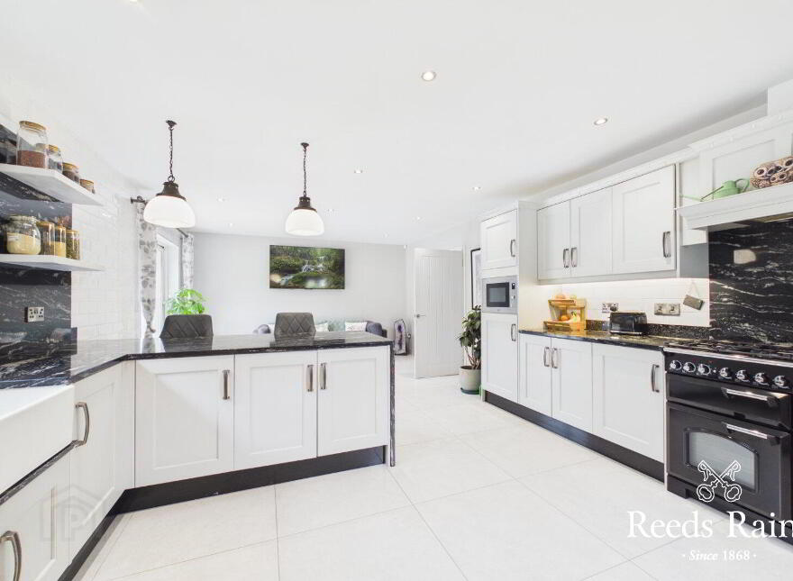 6 Scroggy Lane, Glenavy, Crumlin, BT29 4LD