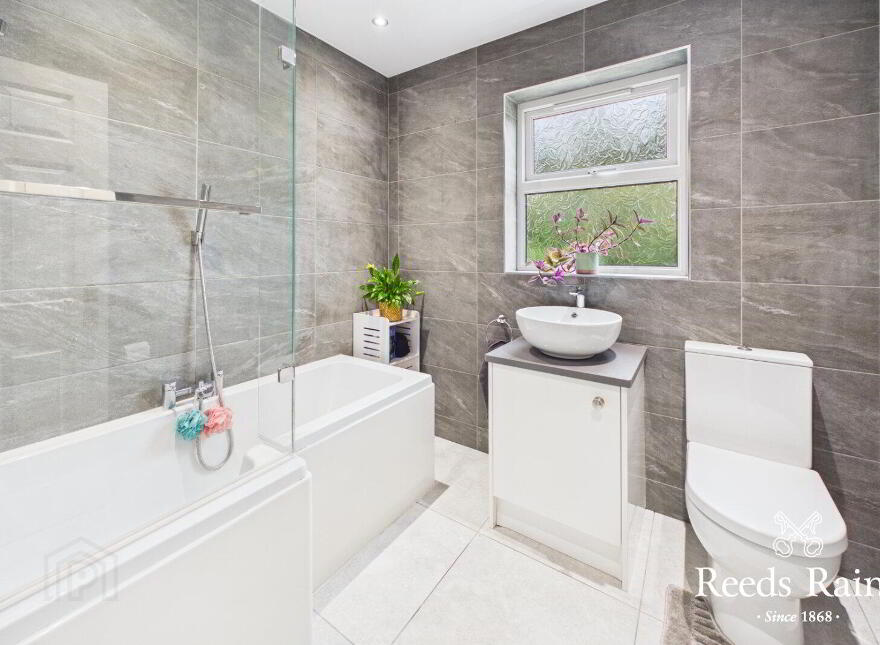 6 Scroggy Lane, Glenavy, Crumlin, BT29 4LD