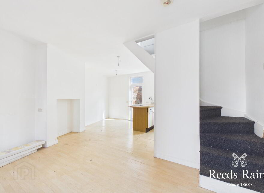 2 Daphne Street, Belfast, BT12 5PQ