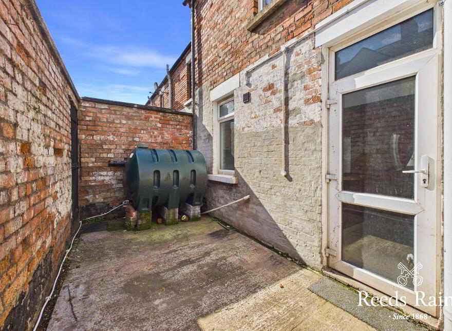 2 Daphne Street, Belfast, BT12 5PQ