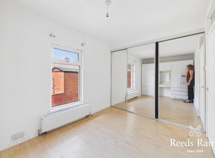 2 Daphne Street, Belfast, BT12 5PQ
