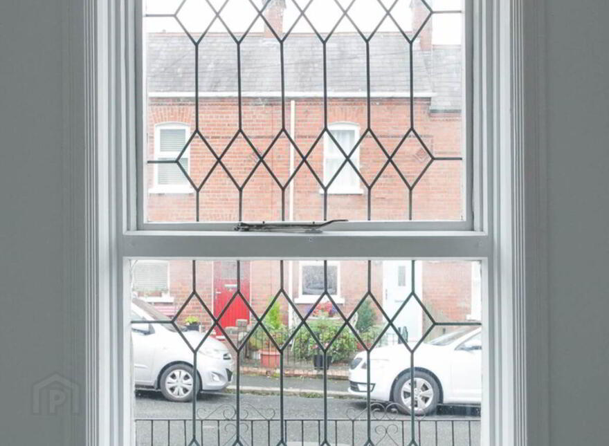 100 Edenderry Village, Edenderry, Belfast, BT8 8LQ