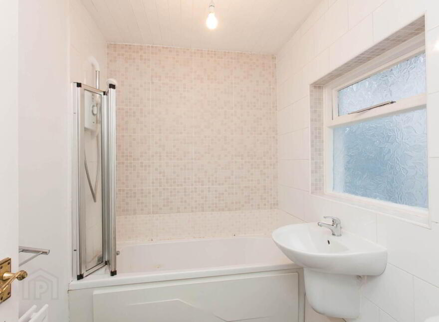 100 Edenderry Village, Edenderry, Belfast, BT8 8LQ