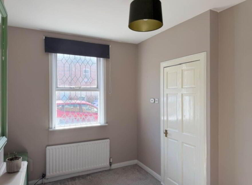 100 Edenderry Village, Edenderry, Belfast, BT8 8LQ