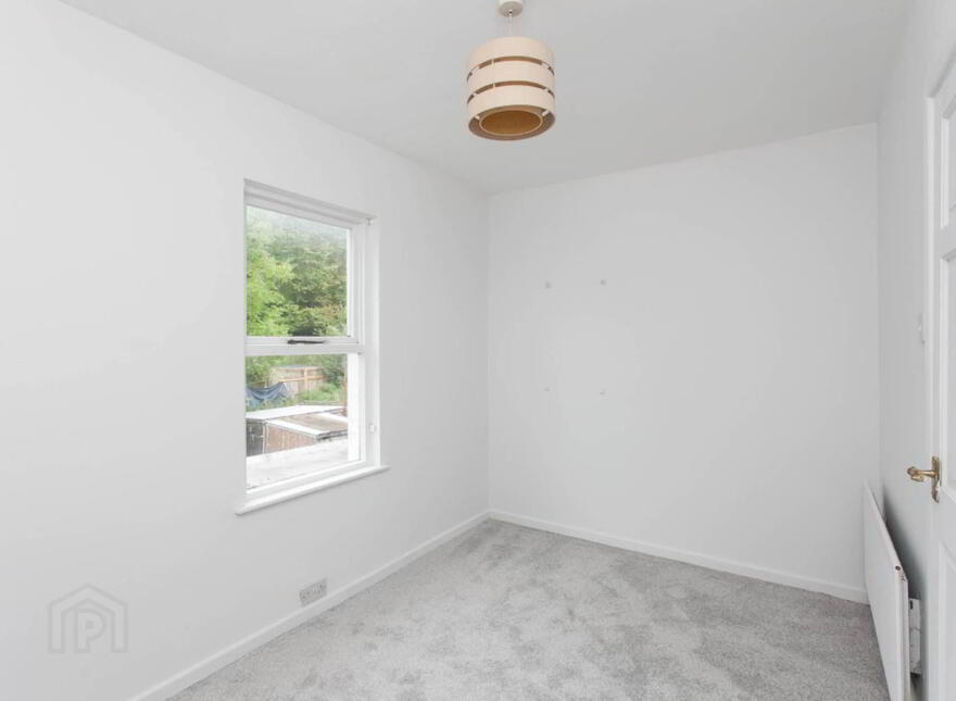 100 Edenderry Village, Edenderry, Belfast, BT8 8LQ