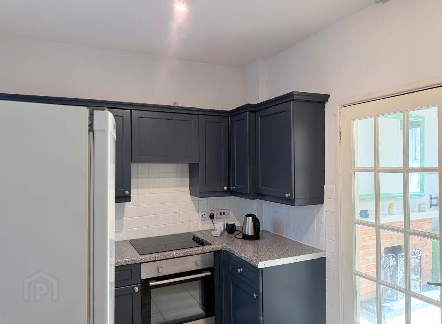 100 Edenderry Village, Edenderry, Belfast, BT8 8LQ