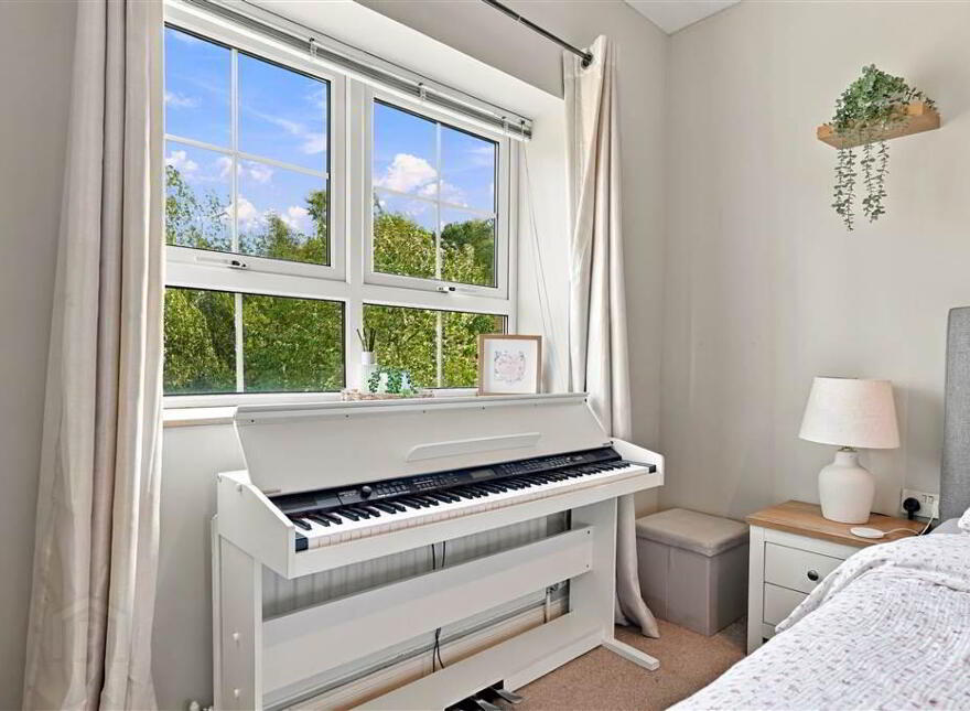 26 Rosses Meadow, Ballymena, BT42 2SD