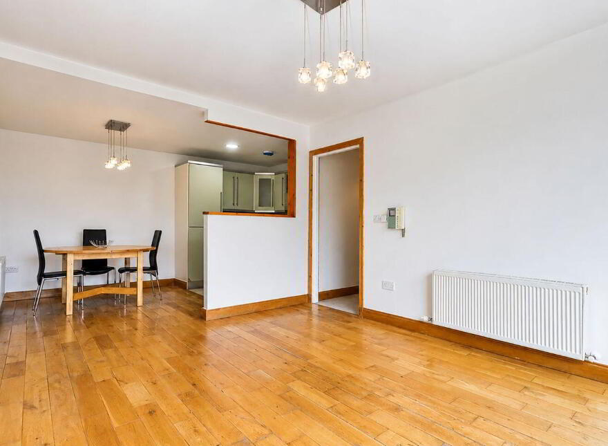 73 Academy Square, Academy Street, Navan, C15A597
