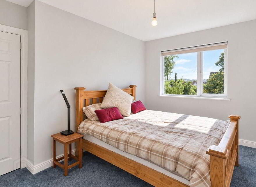 2 Belcourt, Navan, C15H2K5