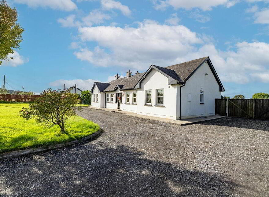 Edmondstown, Killucan, N91W978